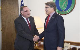 The Chairman of CEA meets the new US Secretary of Energy