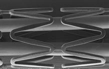 Stent vu en microscopie électronique à balayage. © C. Bureau, Alchimer
