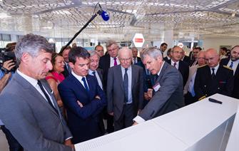 CEA Tech Fr - Manuel Valls inaugure CEA Tech Lorraine