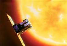 Satellite Soho à proximité du Soleil