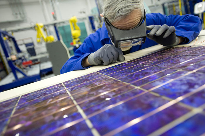 Vérification de modules photovoltaïques après encapsulation