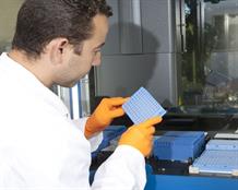 Préparation automatisée d'échantillons d'ADN