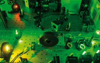 Le laser à fibre optique : une solution de découpe à haut rendement