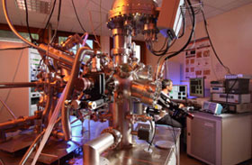 Microscope à force atomique (AFM) pour mesures physiques © P.Avavian/CEA