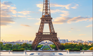 Quatre figures qui ont marqué la recherche fondamentale du CEA bientôt sur la Tour Effeil