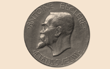 Denis Le Bihan reçoit la Médaille Antoine Béclère