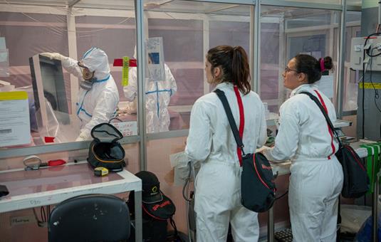 Vidéos - ​​​​​​​​​​​​​​​​​​Comment assainir et démanteler les installations nucléaires du CEA de Fontenay-aux-Roses? 