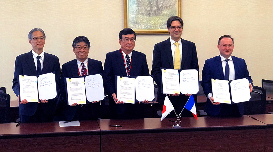 Signature d’un accord de collaboration entre le CEA et le Japon sur le développement des RNR-Na.