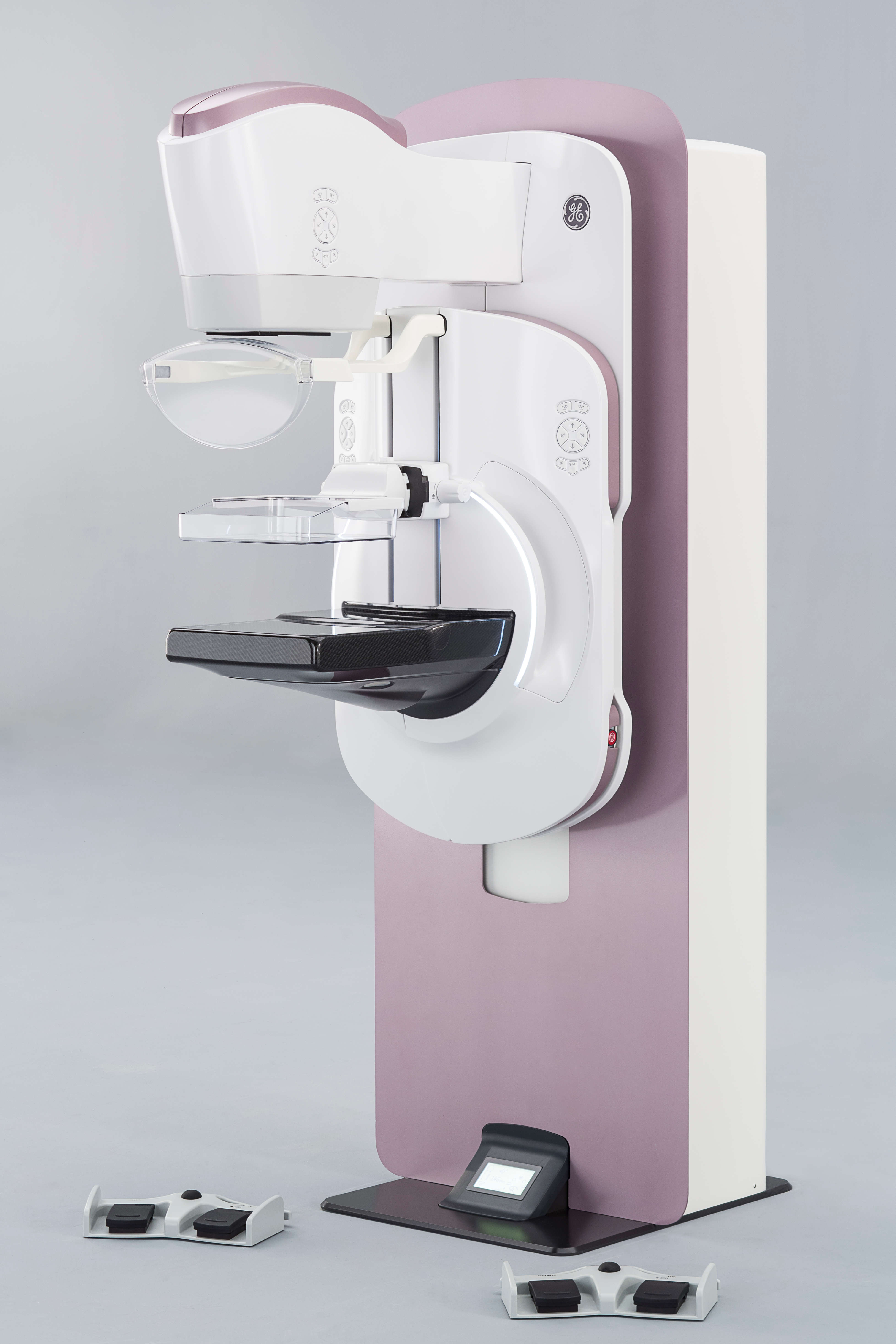 Le senographe Pristina, première étape du projet MammoNExT © GE Healthcare GE Healthcare - Senographe Pristina (2) LOWDEF.jpg