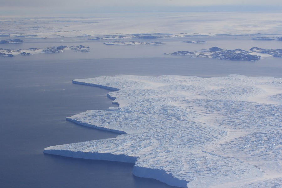 Observation et modélisation de l’eau atmosphérique en Antarctique